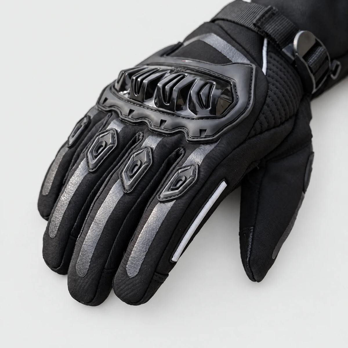 Harter Knöchelschutz und gepolsterte Finger der Winter-Motorradhandschuhe